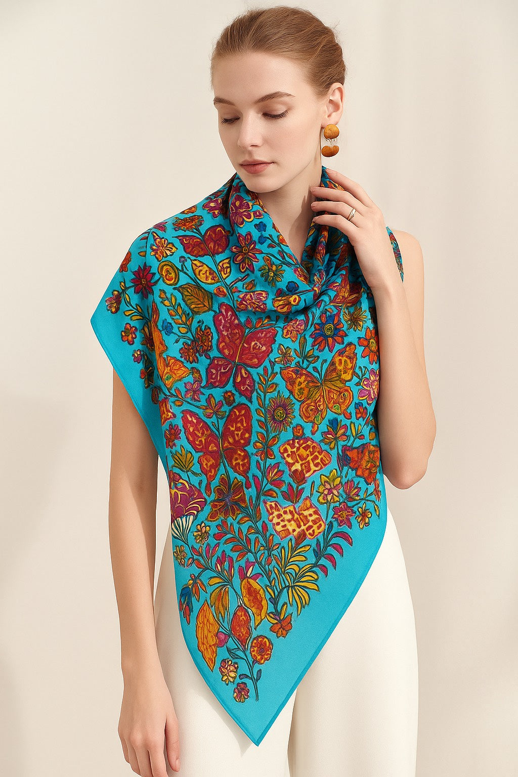 Vends grand châle, paréo, foulard en soie.