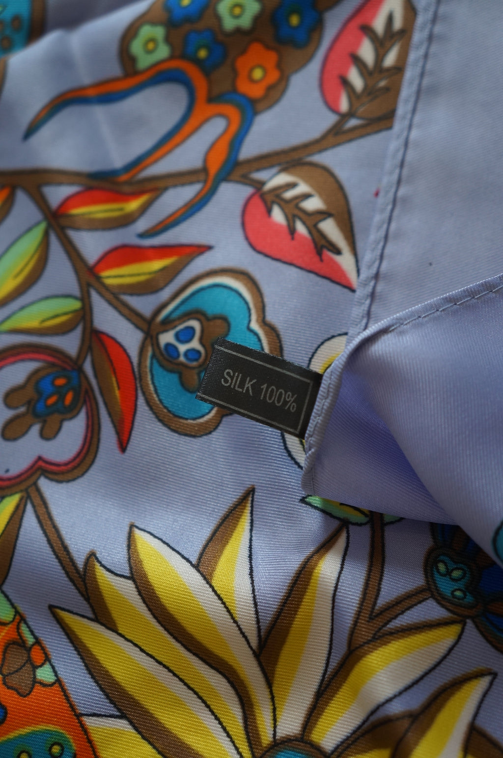 Vends grand châle, paréo, foulard en soie.